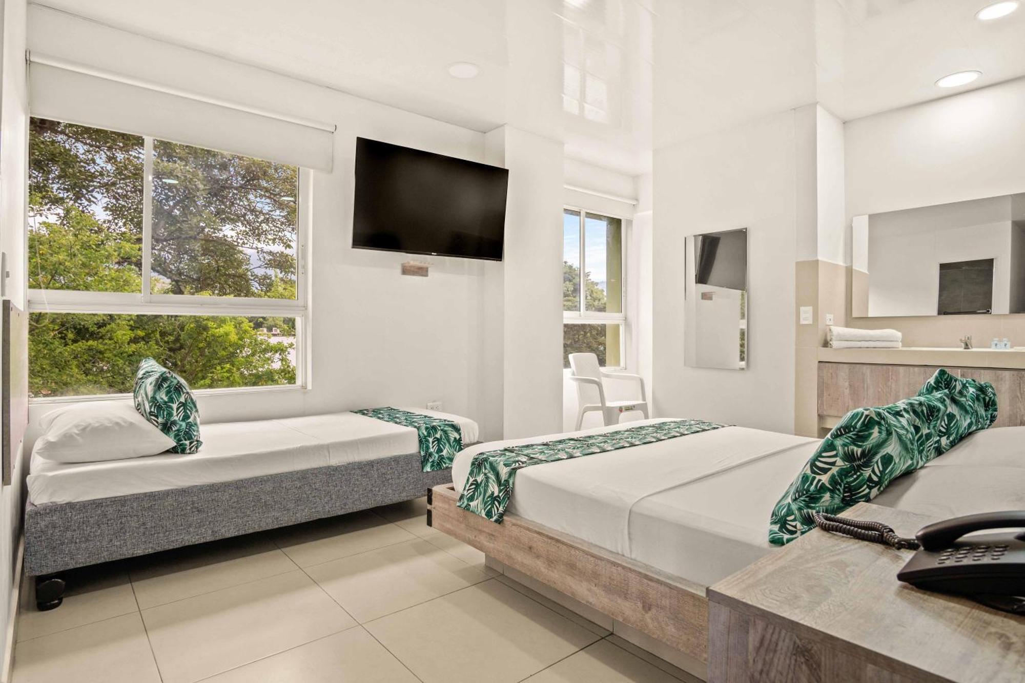Hotel Eco Suite Cali Buitenkant foto